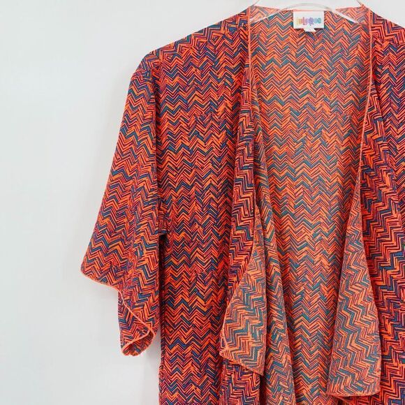 Lularoe Size Small Hot Pink & Blue Chevron Print Fringe Monroe Kimono Coverup - Picture 4 of 6